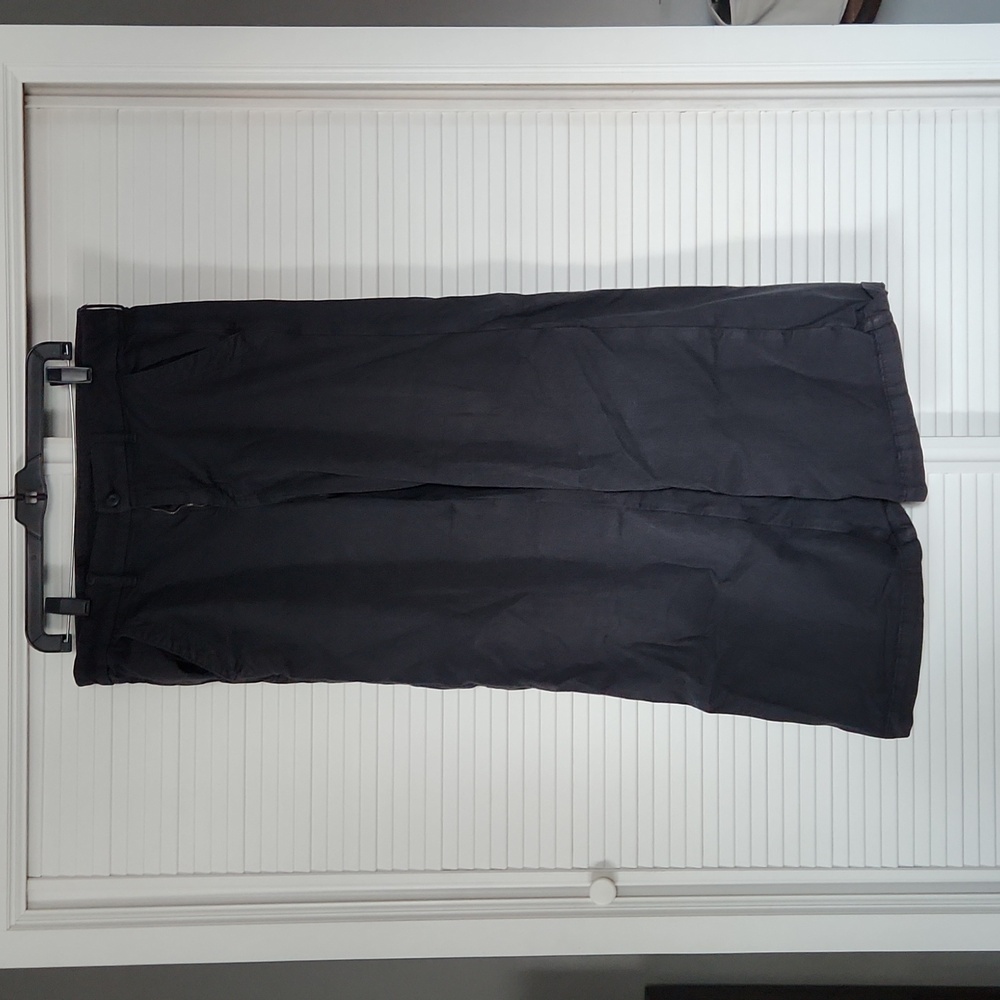 American eagle black stretch khaki soft chino wide leg cropped capri 12